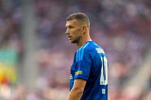 Góc Nhìn Go88: Neururer: Tôi lo, Dzeko sẽ không phải người Schalke dựa ngay từ đầu