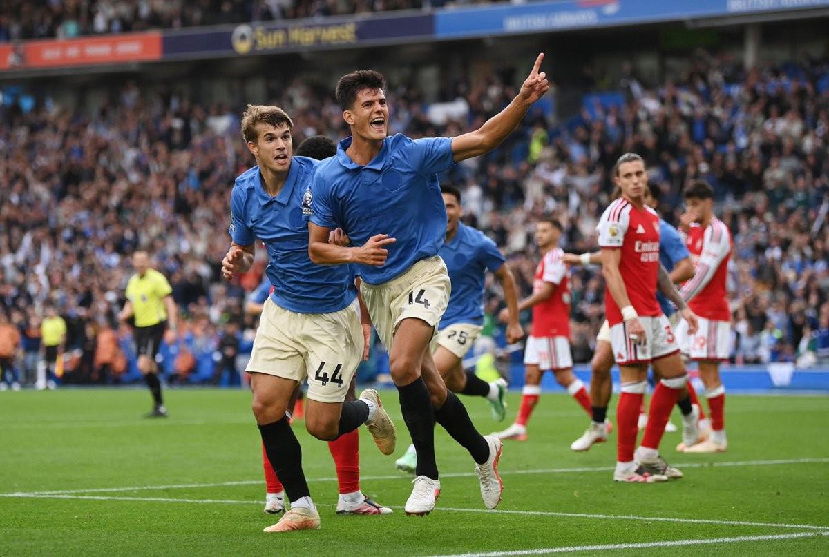 Góc Nhìn Go88: Khắc tinh nhà vô địch: Brighton ba mùa liên tiếp thắng đương kim vô địch trên sân 